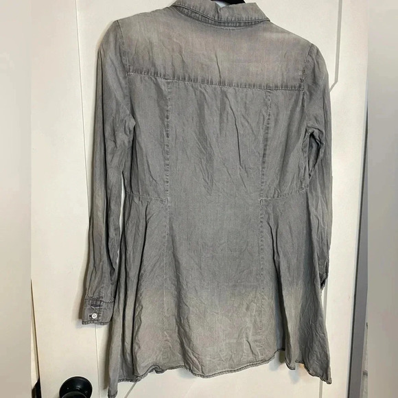 Vintage America - grey denim looking button up long sleeve top - size small - Picture 4 of 6